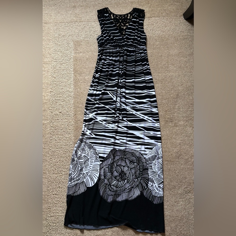 Summer maxi dress size S